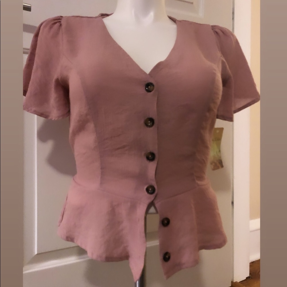New! Never worn stylish shirt
